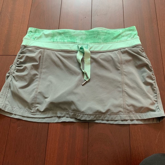 ▪️Lululemon▪️Run:Energy Skirt - Picture 3 of 7